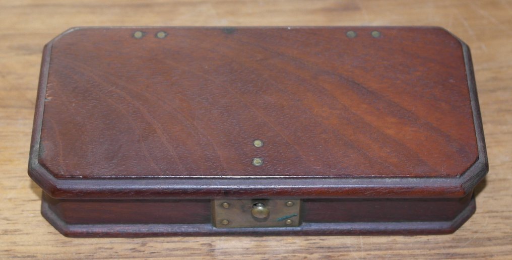 P. Charpentier Paris - Coin balance - Cubmahoni case - Iron, mahogany, copper - Trebuchet coin weighing scale #2.1