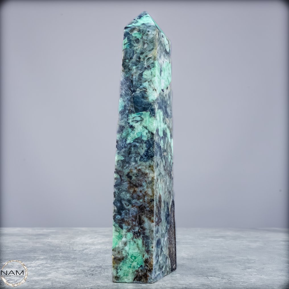 Luonnollinen smaragdibasali. Huippulaatu- 781.25 g #4.3