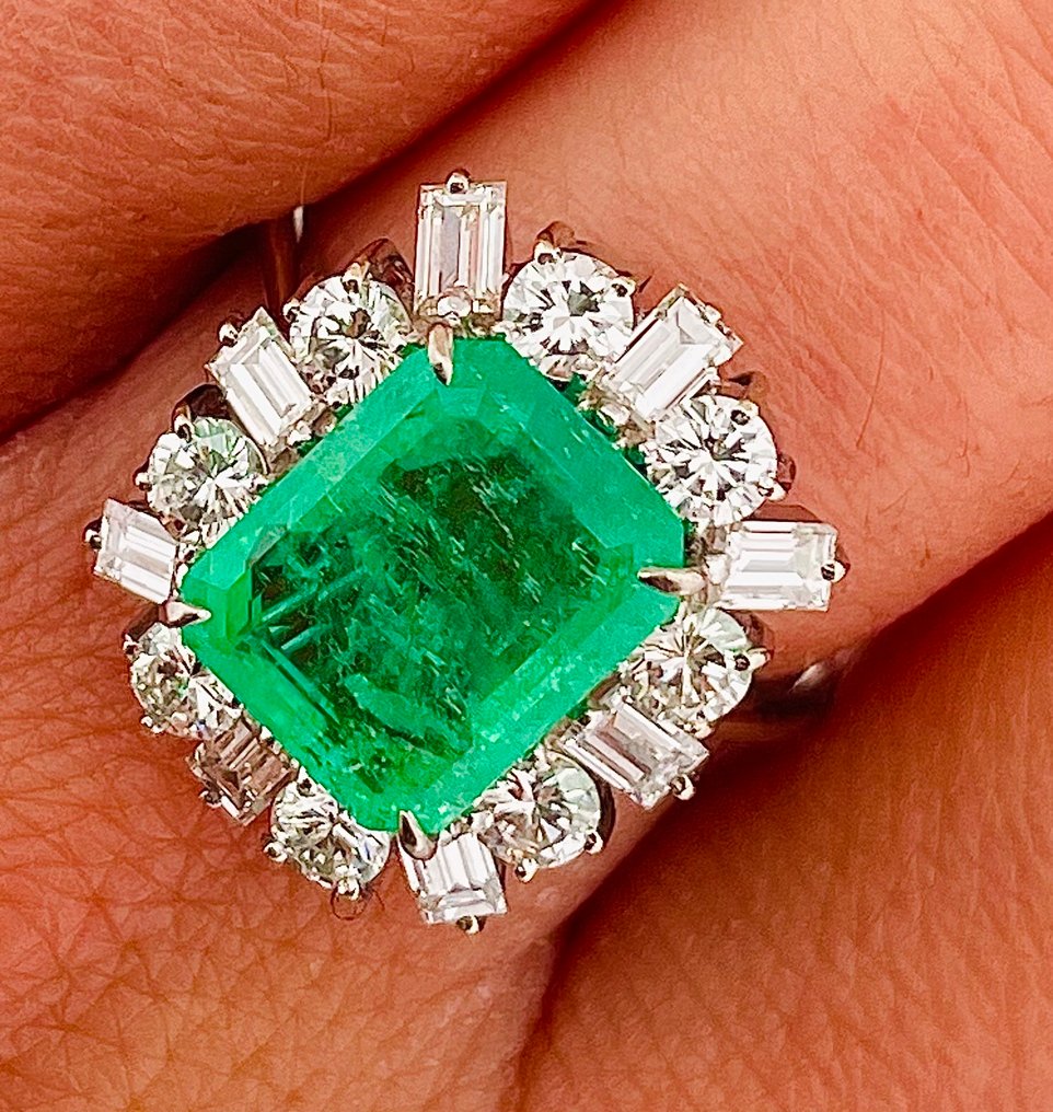 Ring - 18 kt Weißgold Smaragd - Diamant #2.1