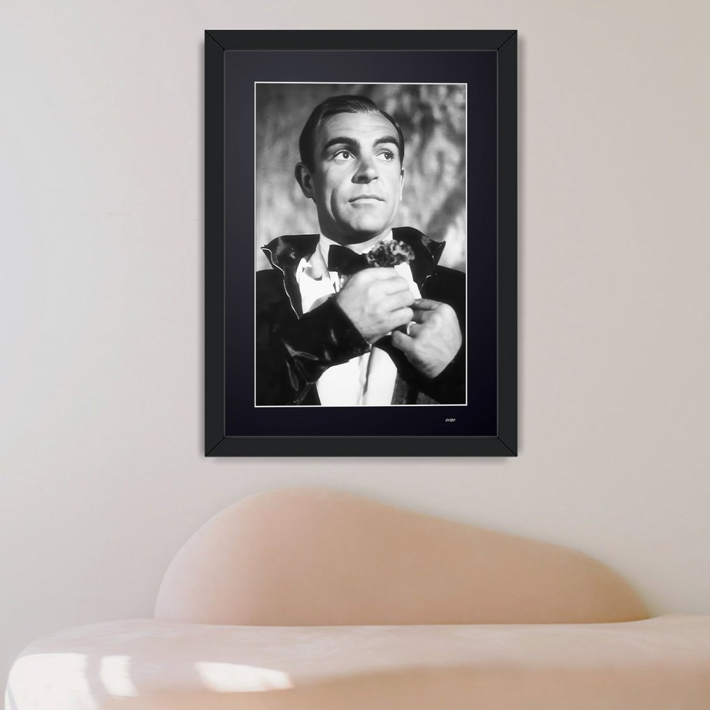 Sir Sean Connery - "James Bond 007 Goldfinger " 1964 - Fine Art Photography - Luxury Wooden Frame 70X50 cm - Limited Edition 01 of 30 - Serial 20311 - Original Certificate (COA), Hologram - 100% New. Shipping Reduction from 3 items #1.0