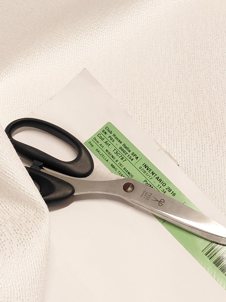 Purezza e luce: il tessuto Fendi Casa Miseno Bianco per progetti esclusivi - Upholstery fabric - 525 cm - 140 cm #1.0