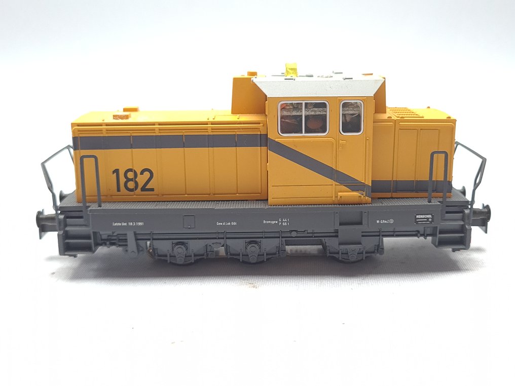 Märklin H0 - Uit set 29180 - Diesel locomotive (1) - Henschel 182 construction site #2.1