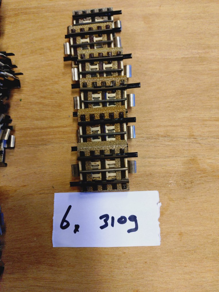 Märklin H0 - 3100/3200/310b/310g/3106/462 - Model train tracks (78) - Jaren '50 M-rails and switches #1.0