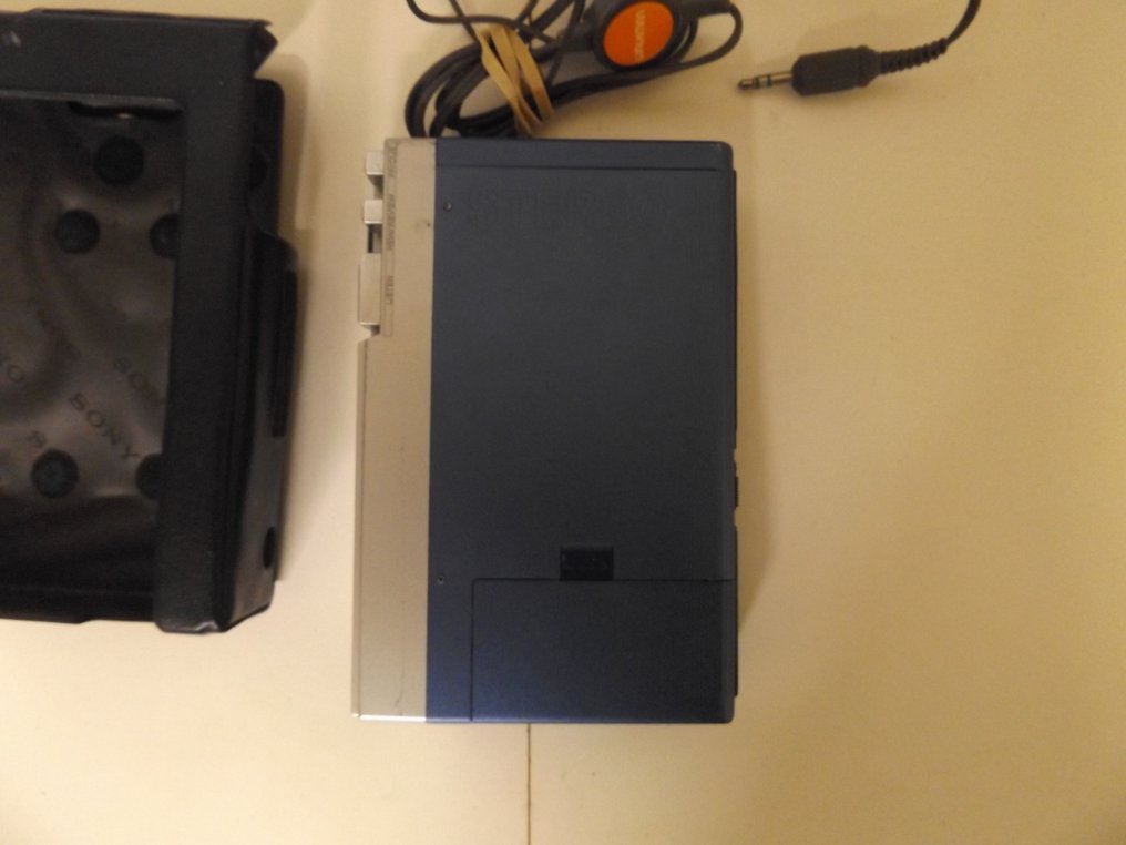 Sony - TPS-L2 Walkman #3.2
