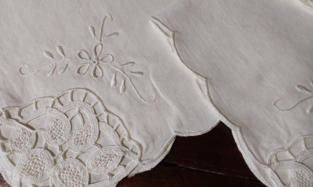 Napkin (8) - 40 cm - 4 cm - Napkins #1.0