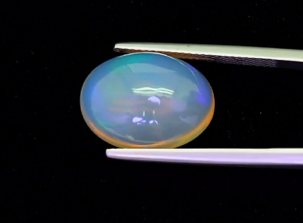 Welo Opal Quality AAA +++ 9.65 Carats Polished - Height: 17 mm - Width: 13 mm- 1.93 g - (1) #2.1
