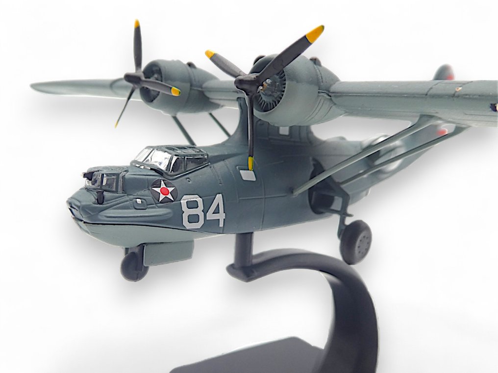 U.S. Air Force (USA), Zhōngguó Rénmín Jiěfàngjūn Kōngjūn (China) 1:72, 1:87, 1:144 - Model military vehicle  (3) - Consolidated PBY-5A Catalina / P-40 "Flying Tigers" / F4F Wildcat - World War II - Aim high… fly-fight-win / Serve the people wholeheartedly #3.2