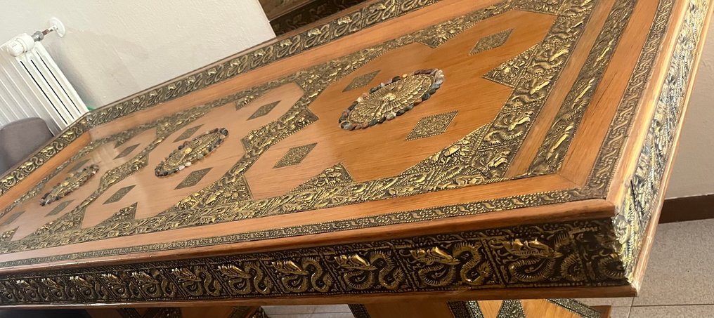 Tavolio - Puu - Intia - 1900-luvun loppupuoli #3.2