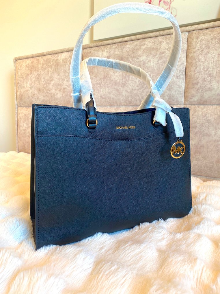 Michael Kors Collection - Jet Set Travel Black LG Tote - Handbag #1.0