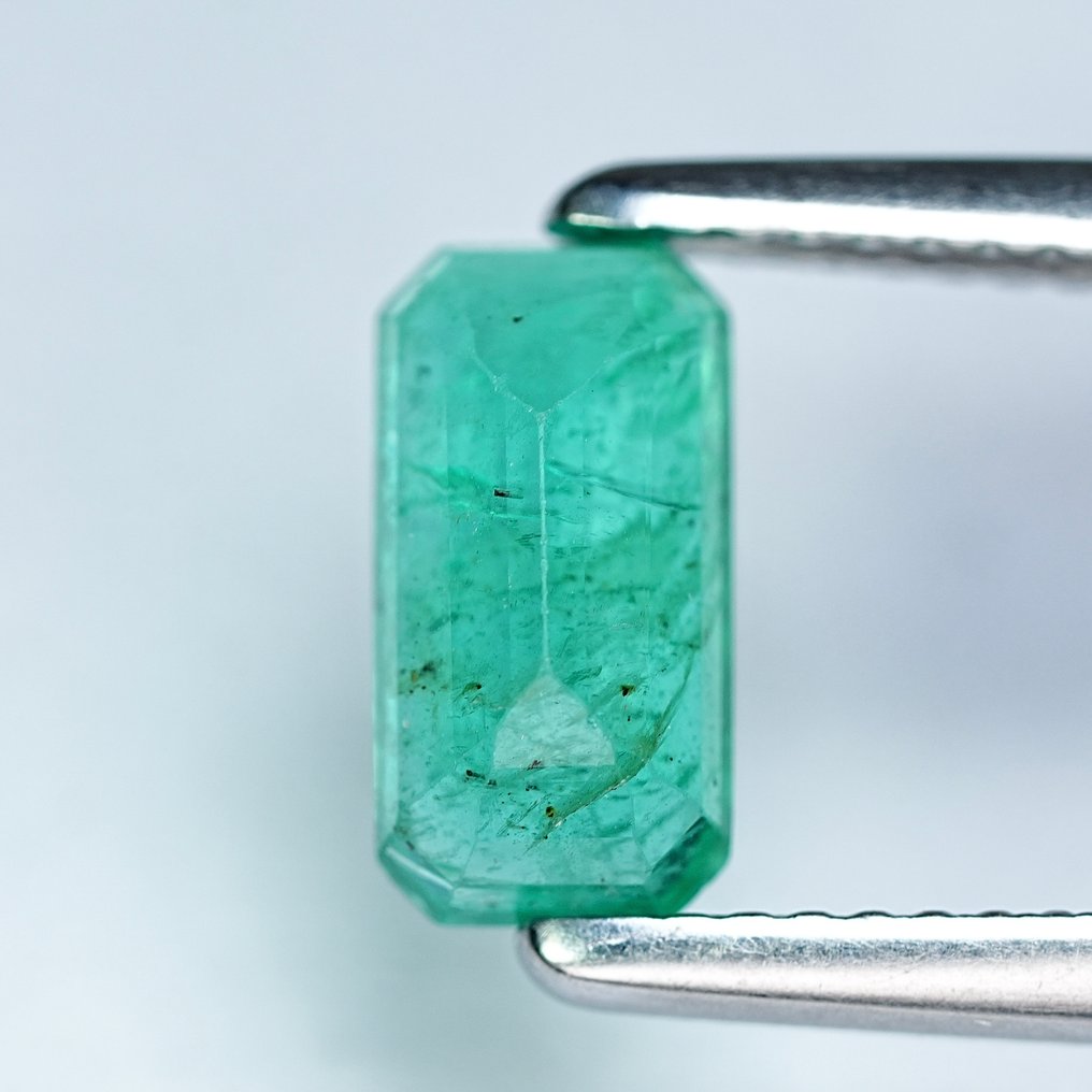 Nincs minimálár Zöld Smaragd  - 1.74 ct - Nemzetközi Színes Drágakő Szövetség (ICA GemLab) #3.2