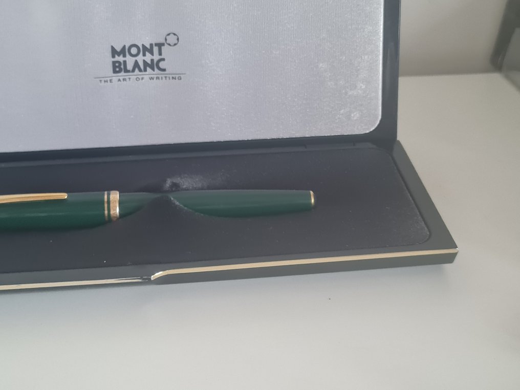 Montblanc - Génération , plume en or 14 K - Fyldepen #4.3