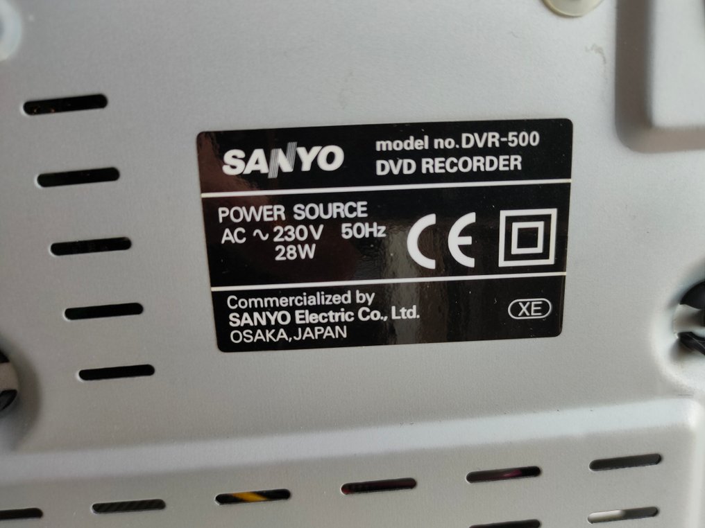 Sanyo DVR-500 RECORDER DVD-Player #1.0