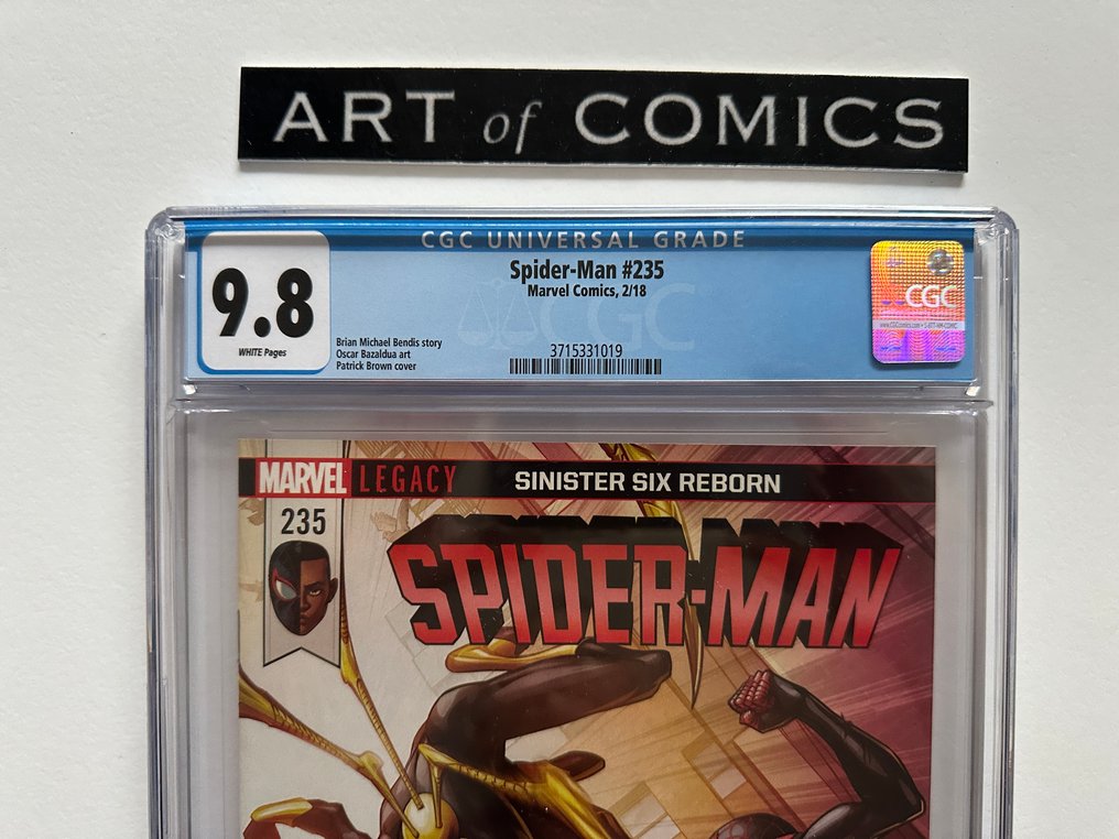 Spider-Man (Vol. 2) #235 - CGC 9.8 - 1 Graded comic - First edition - 2018 #2.1