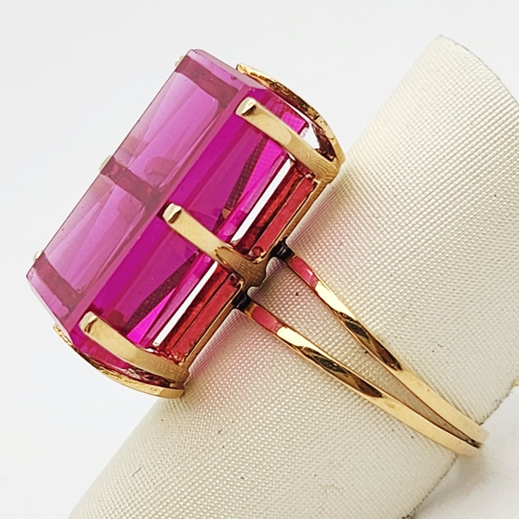 戒指 - 18 克拉 黃金 - 8.00ct. tw. 合成寶石 #2.1