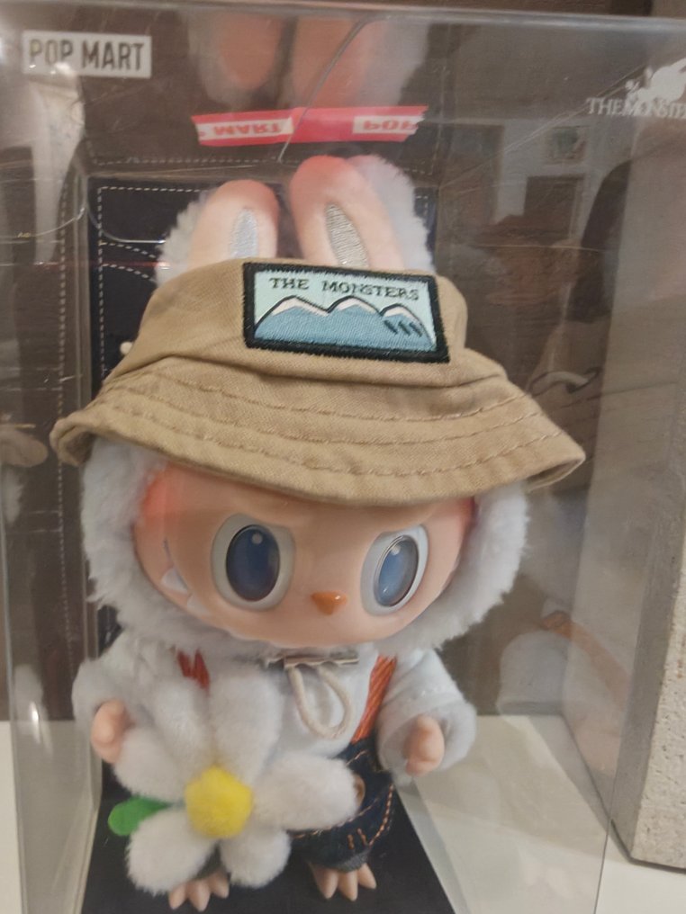 Pop Mart  - Action figure FALL IN WILD - 2020+ - China #1.0