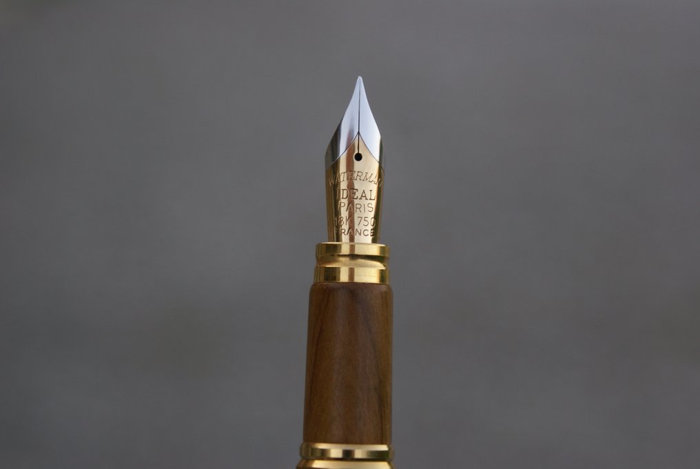 Merveilleux et Rare collector stylo plume 18 kts Waterman MAN 100 en bois d'olivier - 钢笔 #1.0