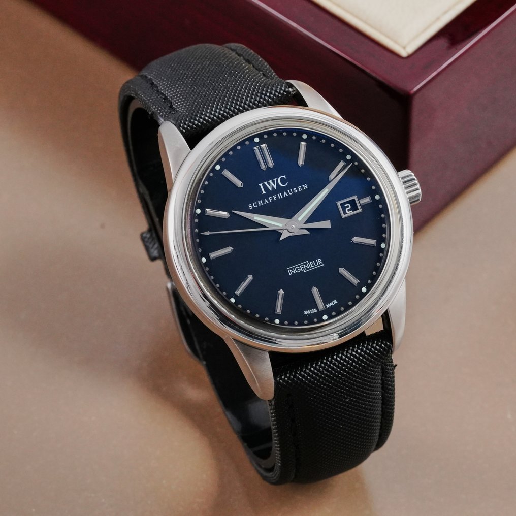 IWC - Ingenieur Automatic - IW323301 - Férfi - 2000-2010 #2.1
