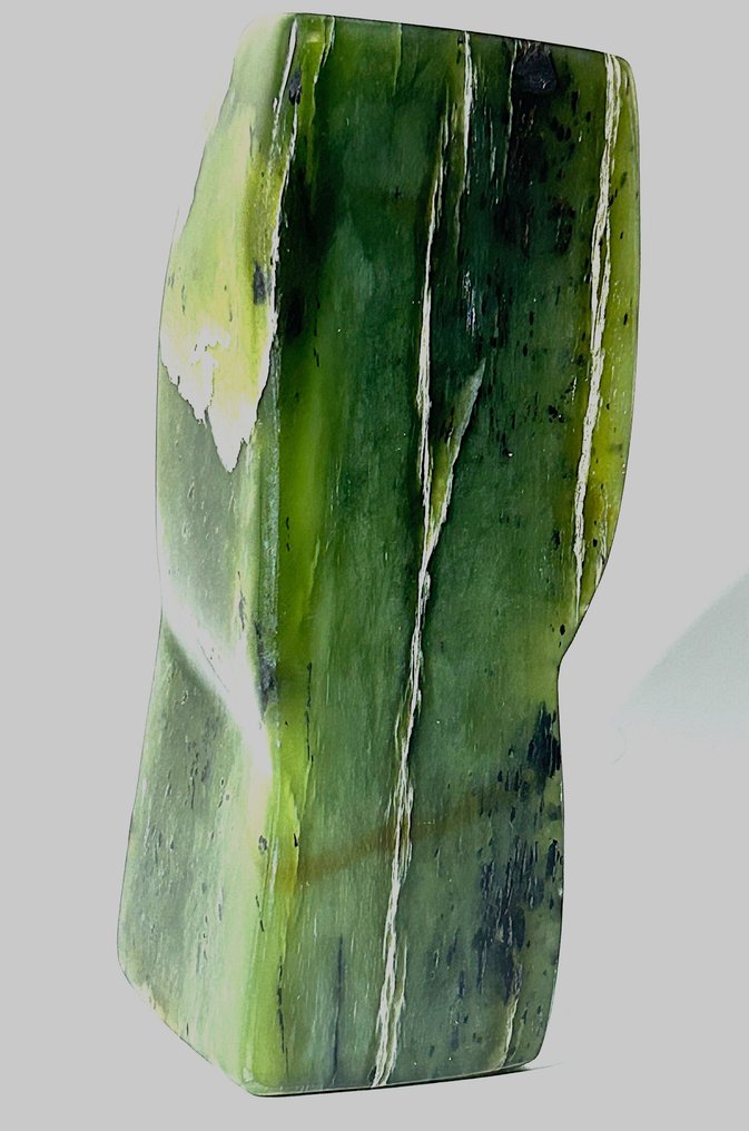 ***无底价*** 蛇纹能量雕塑 – 基础与保护性家居点缀 - 高度: 135 mm - 宽度: 67 mm- 520 g - (1) #4.3