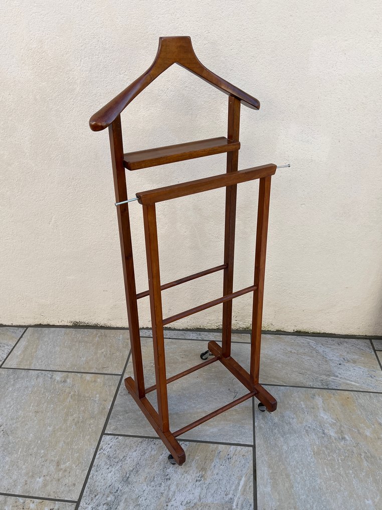 Καλόγερος - Ξύλο, Μέταλλο #1.0