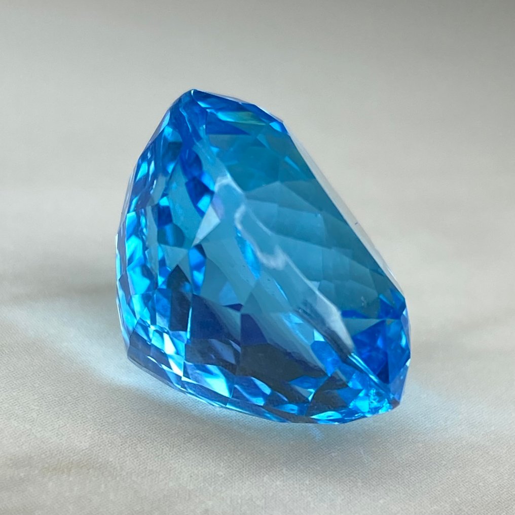 沒有保留價 藍色 黃玉  - 39.08 ct - 國際有色寶石協會 (ICA GemLab) - 精致的瑞士蓝 #3.2