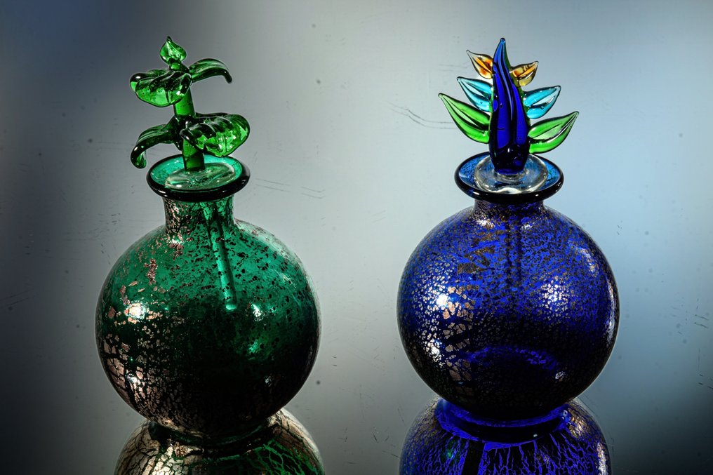 Murano - Jar (2) - Two bottles with aventurine - height 11 & 10.5 cm - Murano glass #1.0