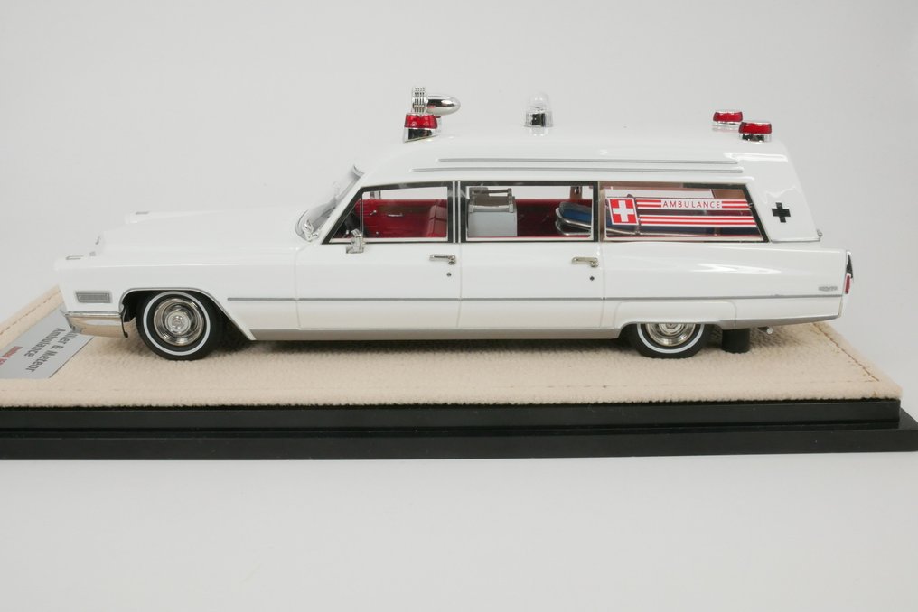 Stamp 1:43 - Αυτοκίνητο μοντελισμού - Cadillac Miller Meteor ambulance - 1968 #1.0