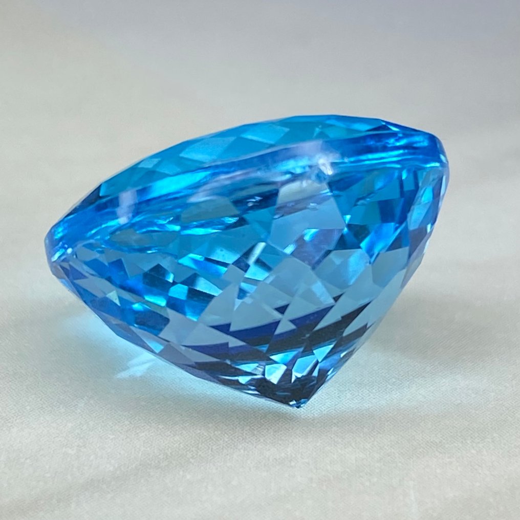 Zonder Minimumprijs Blauw Topaas - 40.27 ct - nternational Colored Gemstone Association (ICA GemLab) #4.3