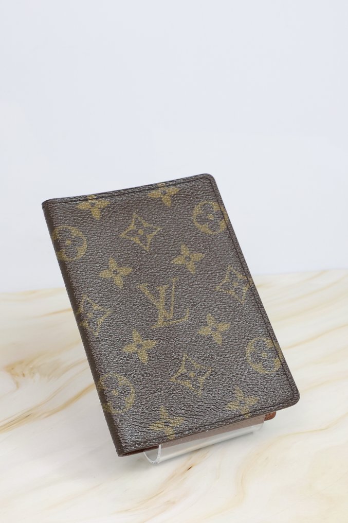 Louis Vuitton - Passport Case - Card case #1.0