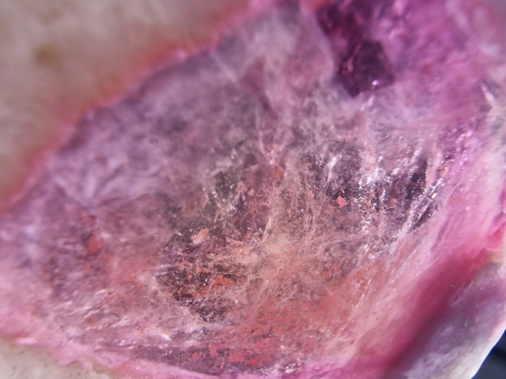 Tourmaline Liddicoatite Top - Height: 49 mm - Width: 45 mm- 11.3 g - (1) #3.2