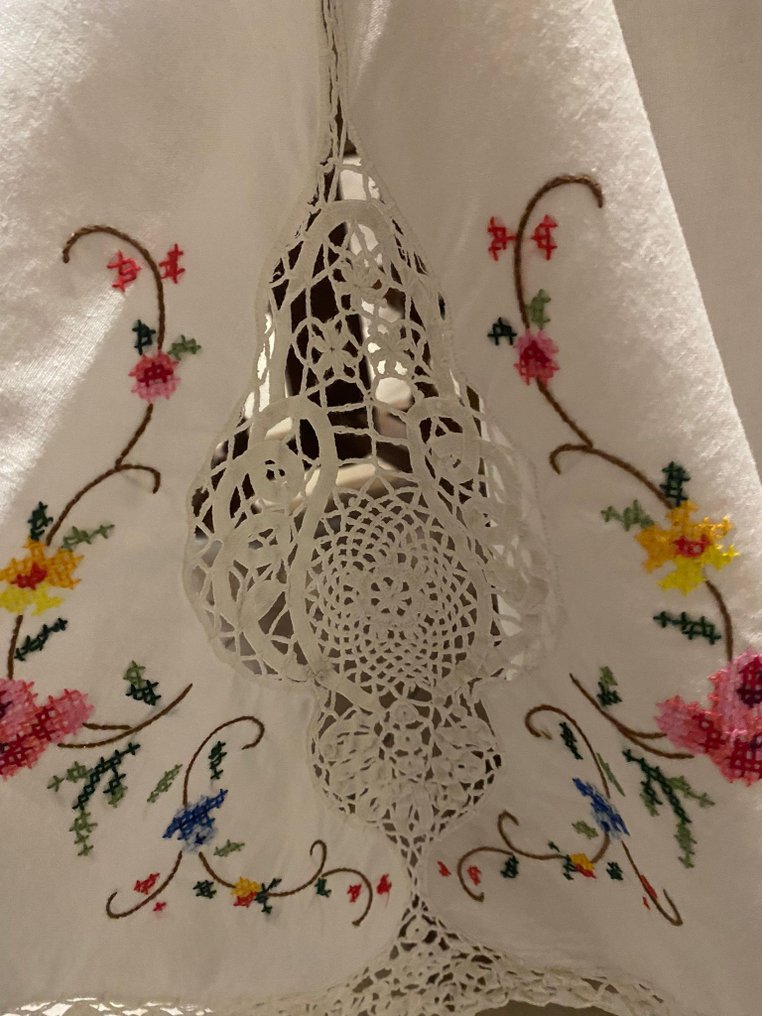 Tablecloth  - 254 cm - 160 cm - Cross-stitch tablecloth #4.3