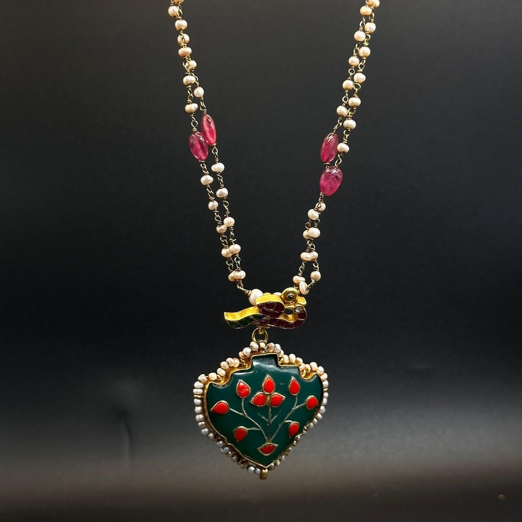 穆斯林风格镀金银吊坠项链，配以玉石底座、珊瑚、珍珠和红宝石 - 吊坠项链 #3.2