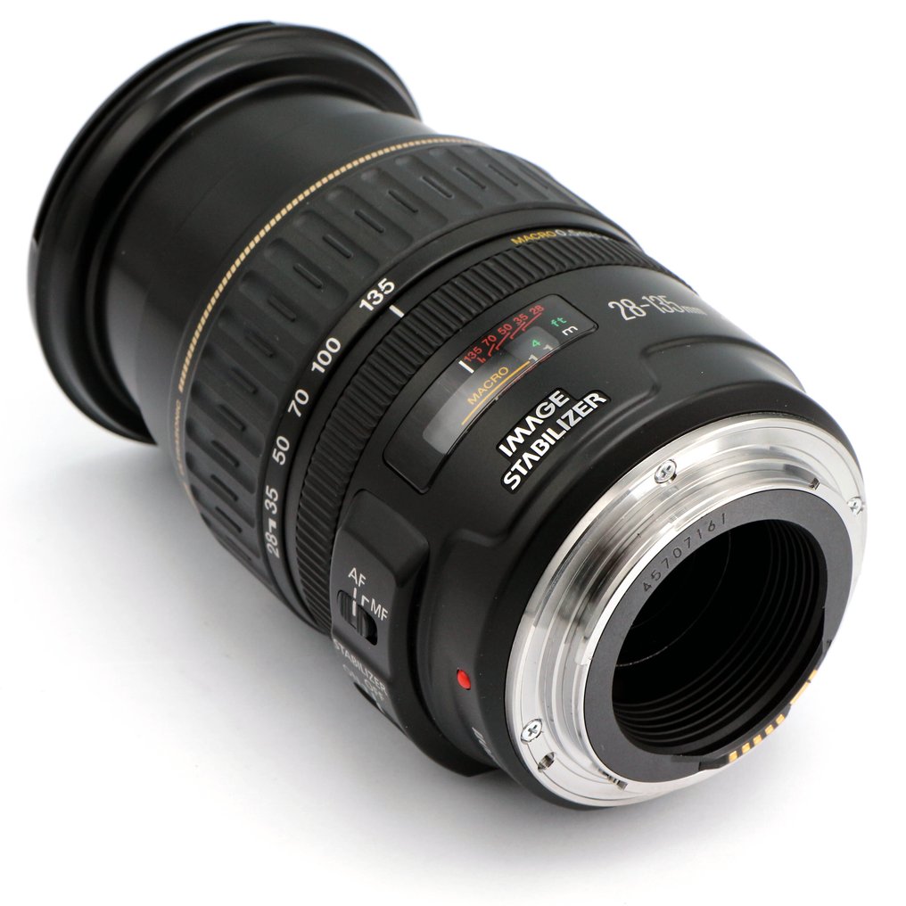 Canon EF 28-135mm f/3.5-5.6 IS USM zoomlens #PRO LENS #ULTRASONIC Zoomobjektiv #4.3