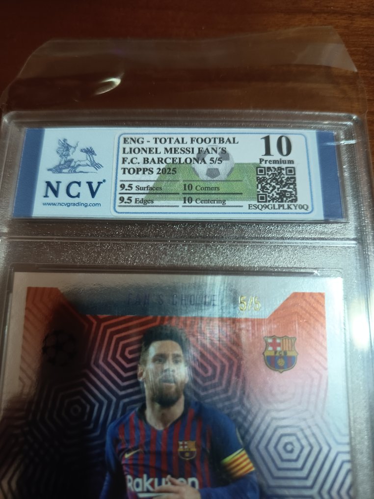 Topps Lionel Messi /5 - 1 Card - Excellent (EX) #3.2
