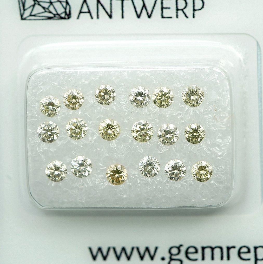 18 pcs 鑽石  (天然)  - 1.01 ct - 圓形 - VS1, SI1 - Gem Report Antwerp (GRA) #1.0