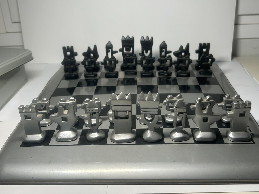 Set di scacchi - Javier Mariscal - Juego de ajedrez - El Ajedrez - Metal (Aluminio) #1.0