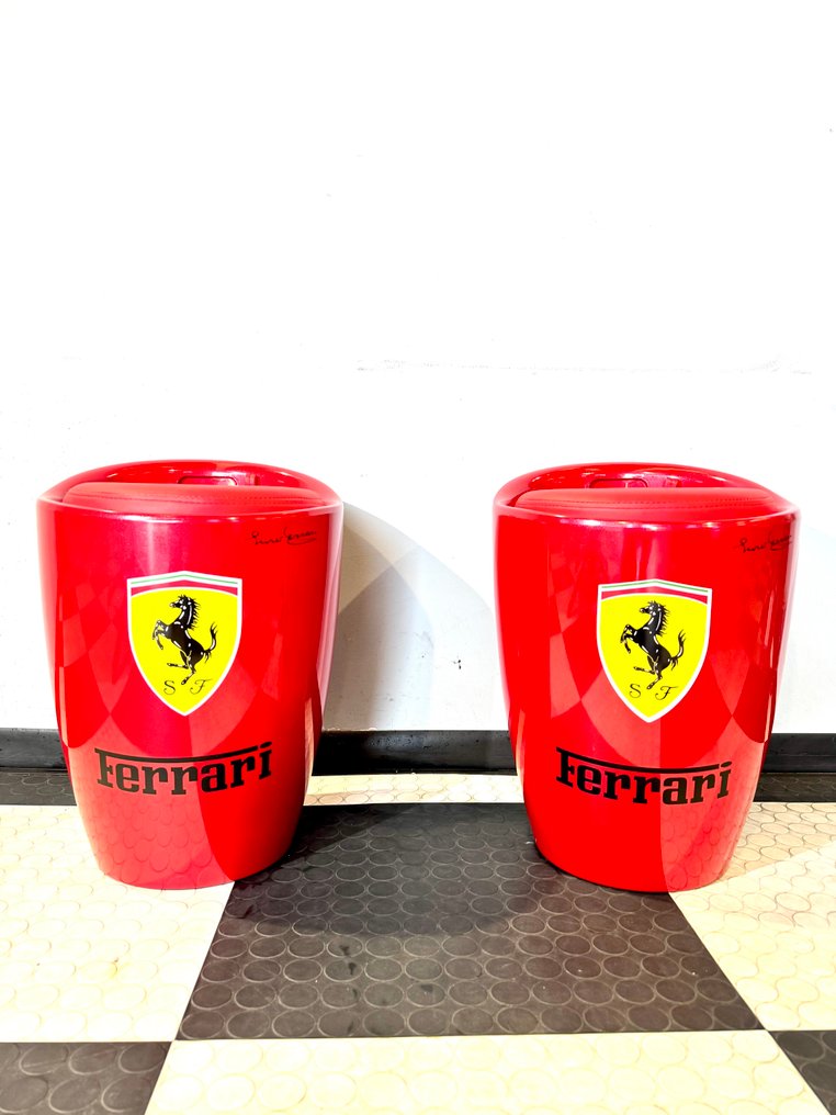 Stools Pouf - Ferrari - 2025 #1.0