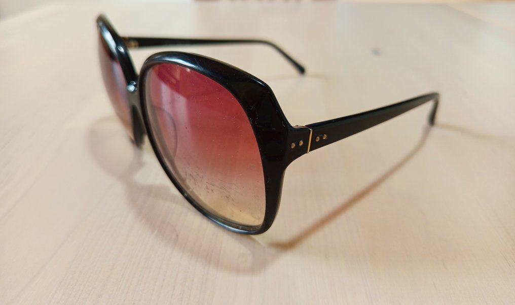 Linda Farrow - Luxe Made in Japan - 太阳镜 #1.0