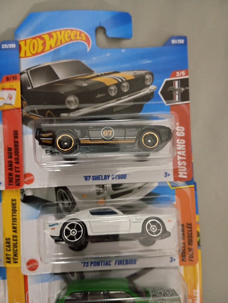 Hot Wheels 1:64 - Model hatchback (10) - Coleção Hot Wheels - vários modelos + 3 treasure hunt #2.1