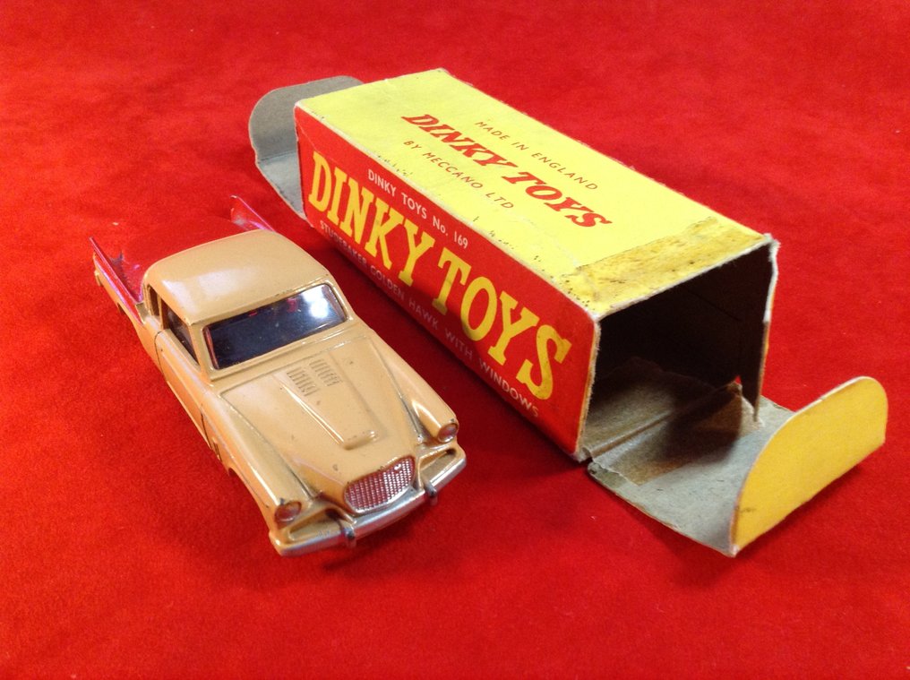 Dinky Toys 1:43 - Modellbil - 169 Studebaker Golden Hawk Coupé Stradale road car 1956/1958 - light brown/red rear #2.1