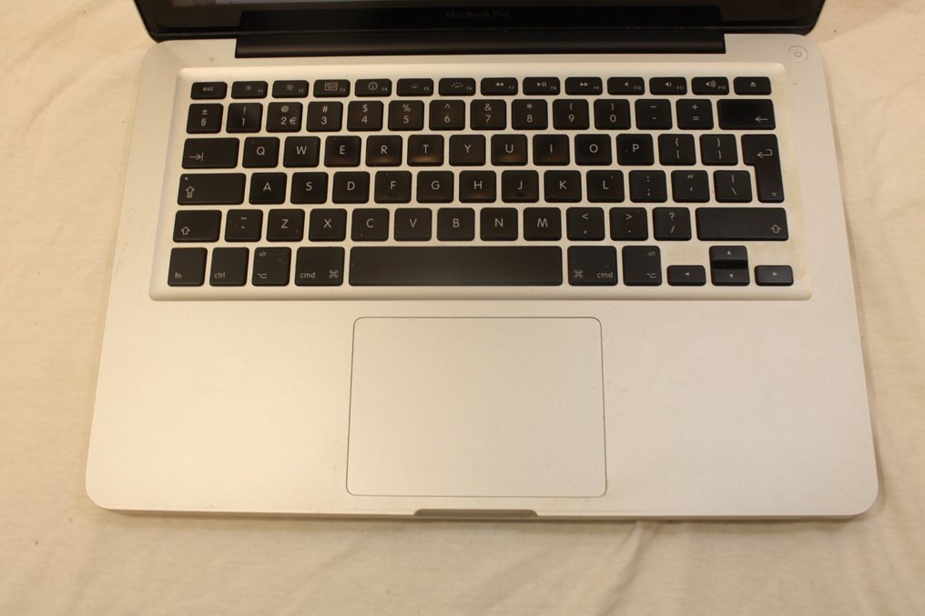 Rare find: Apple MacBook Pro 13 inch - Core2Duo 2.4Ghz - 4GB RAM - 256GB SSD - Bærbar computer - Med oplader - macOS Catalina #2.1