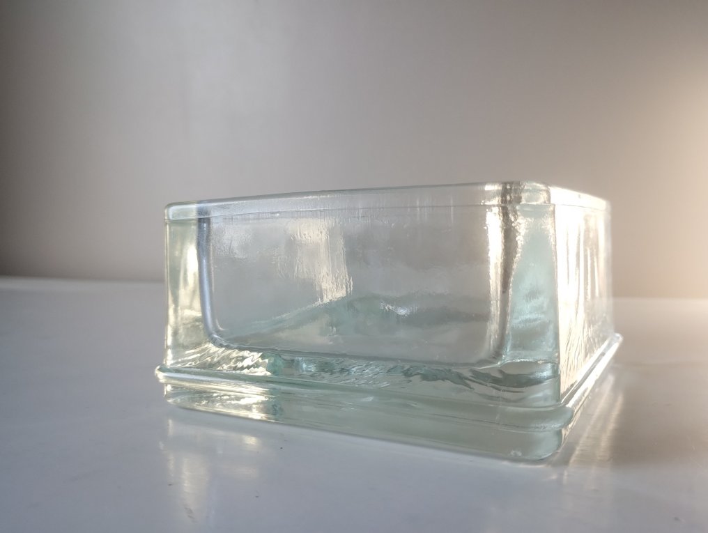 Vide poche - Le Corbusier (1887-1965) et Charlotte Perriand (1903-1999) - Lumax - Frankrig #3.2