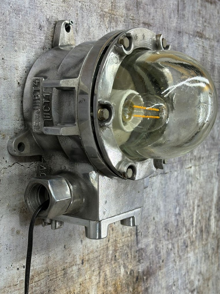 Deck light - 铝 #4.3