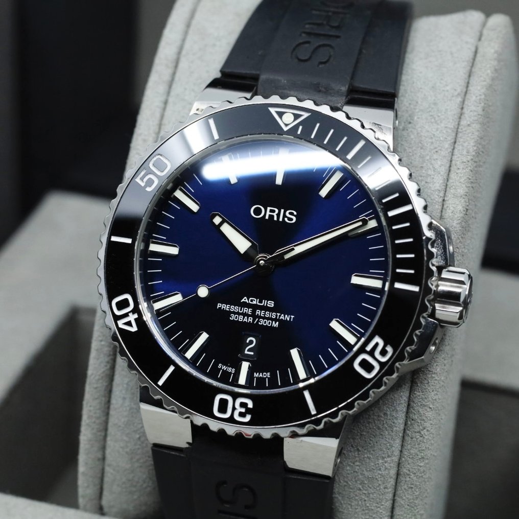 Oris - Aquis Date Automatic - 01.733.7730.4135 - 男士 - 2020年及之后 #1.0