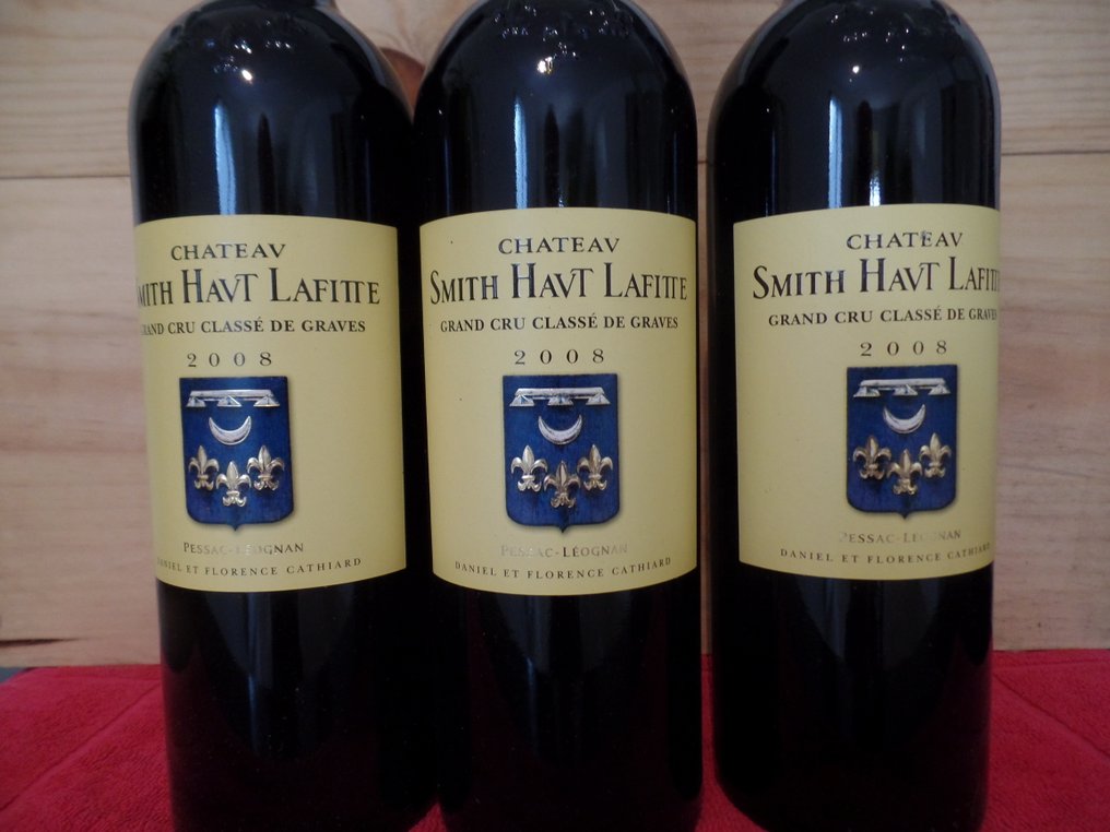 2008 Chateau Smith Haut Lafitte - Pessac-Léognan Grand Cru Classé - 3 Pullot (0.7 L) #1.0