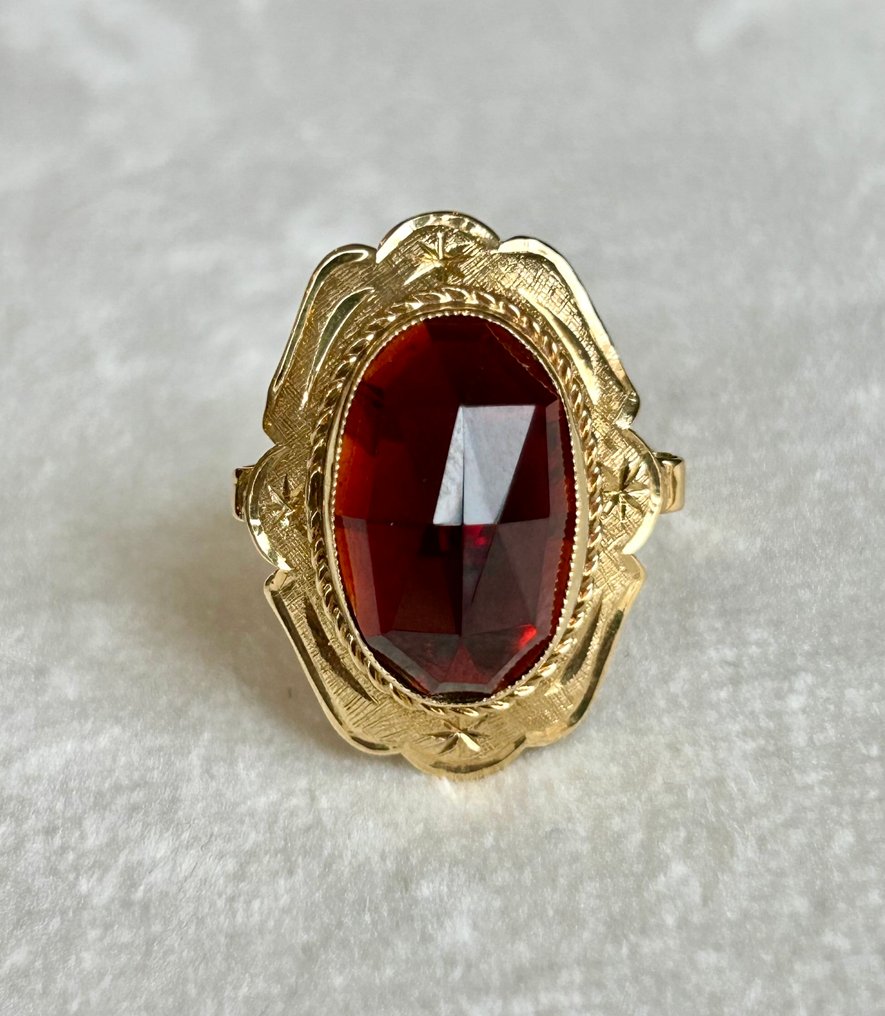 Ring - 14 karat Gull Garnet #1.0