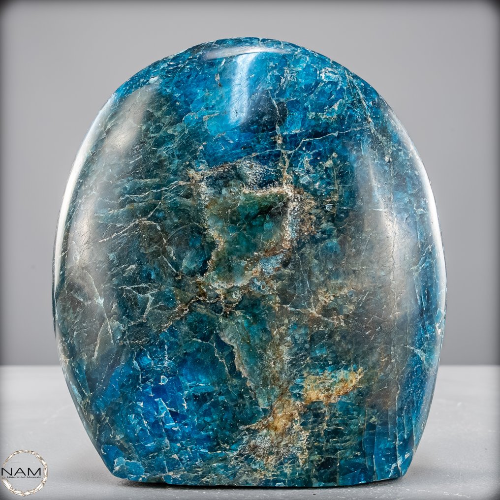 天然一等品质浓郁的磷灰石 自由形式- 2000.66 g #4.3