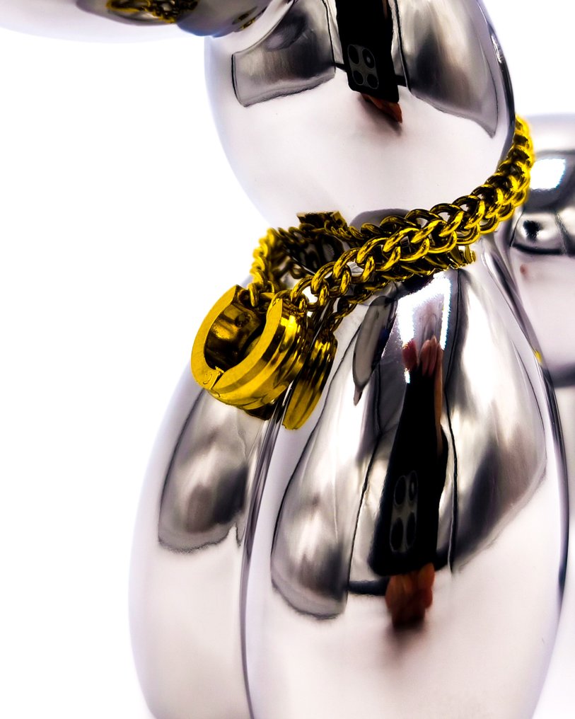 AMA • Pope (1985) - Shiny Silver - Louis Vuitton #3.2