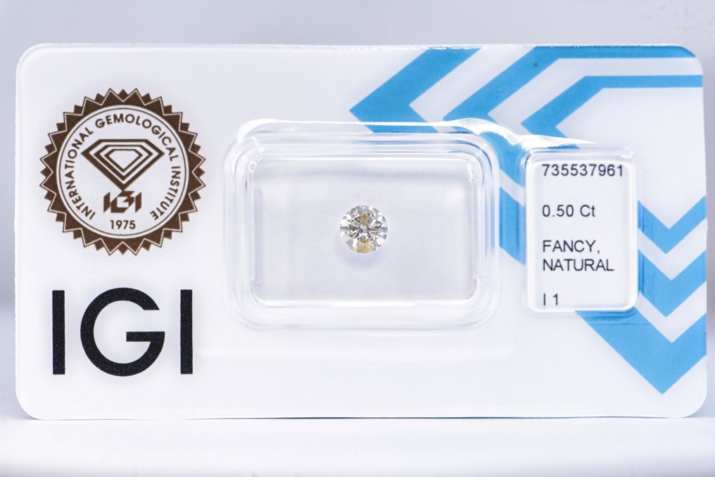 没有保留价 - 1 pcs 钻石 (天然色彩的) - 0.50 ct - 圆形 - Fancy 稍帶灰色的, 稍帶綠色的 黄色 - I1 内含一级 - 国际宝石研究院(IGI) - VG VG #1.0
