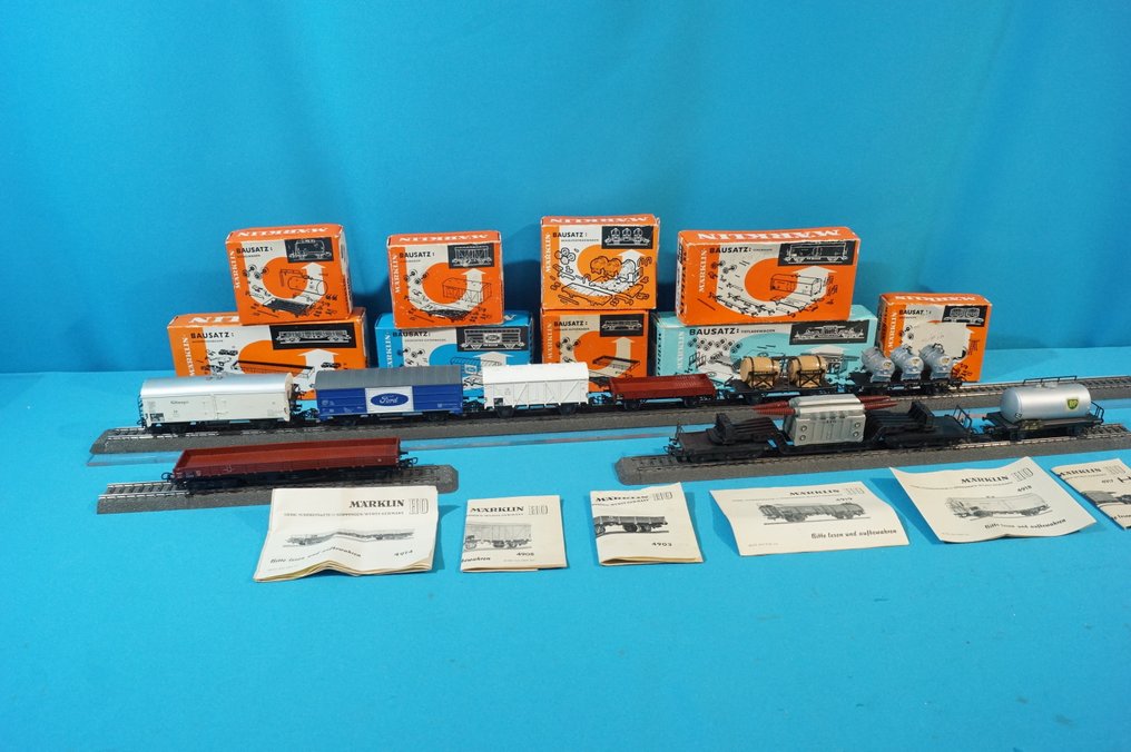 Märklin H0轨 - 4900/4903/4908/4910/4914/4917/4918/4937/4920 - 火车车厢模型 (9) - 九件套装的60年代建造的Wagon套件 - DB #1.0