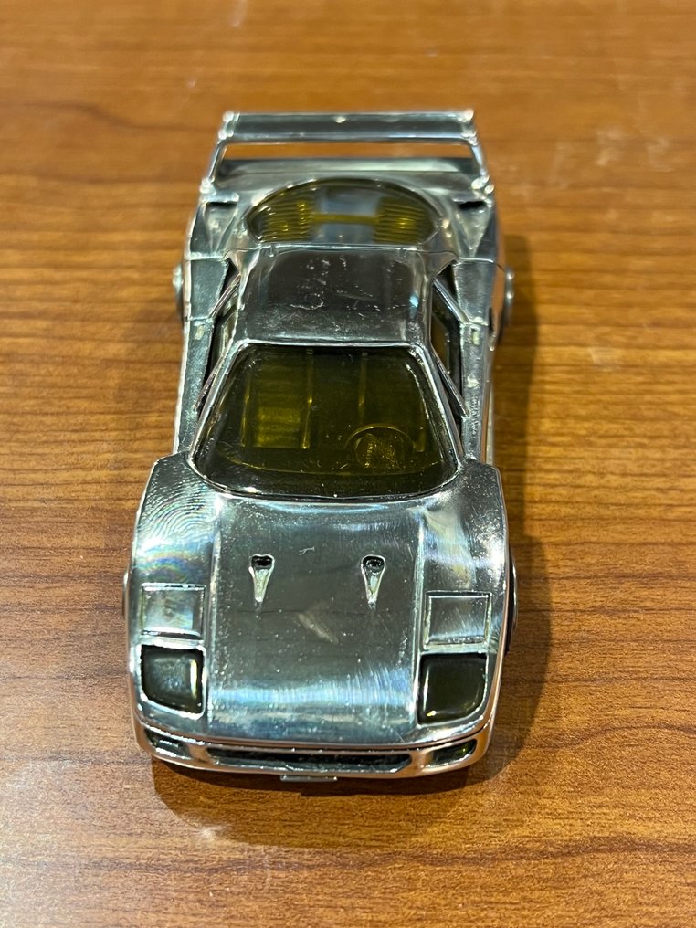 Venerio Argento - Model sports car - Ferrari F40 #4.3